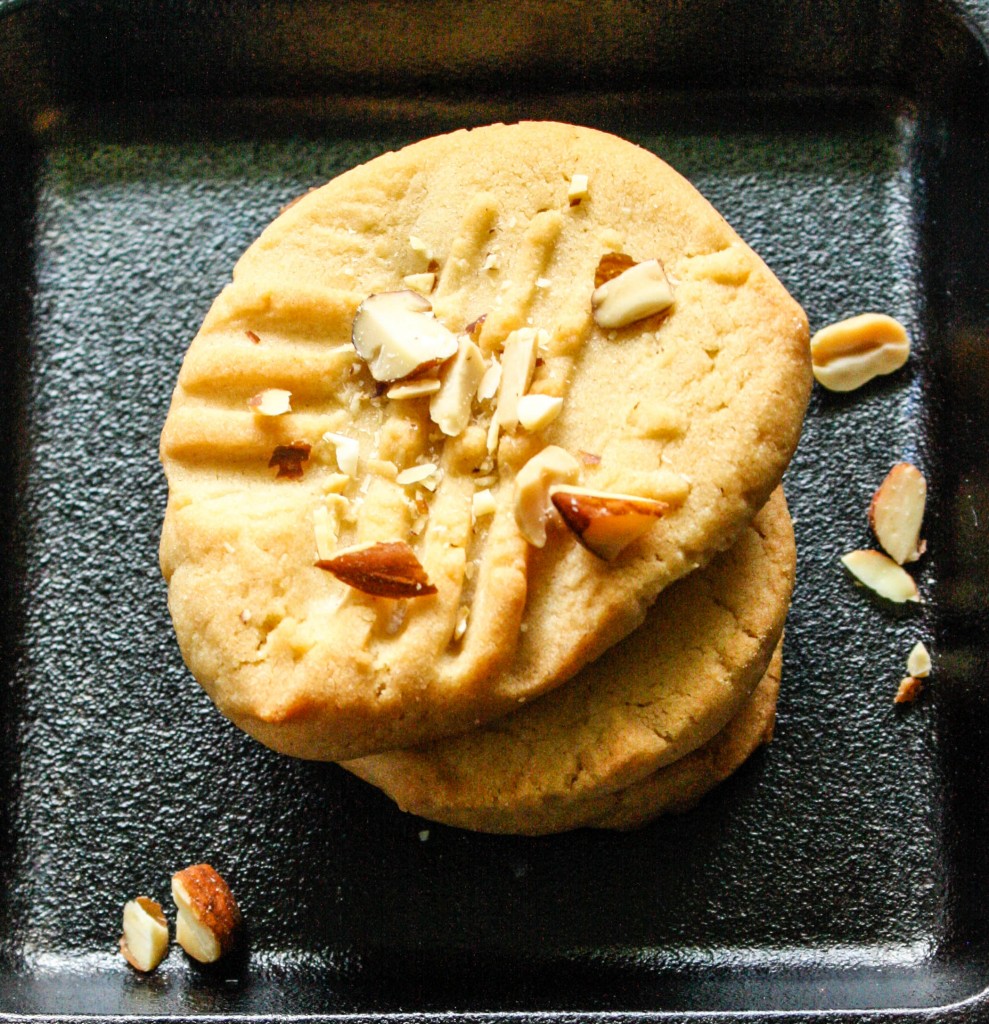 pb sandies black back