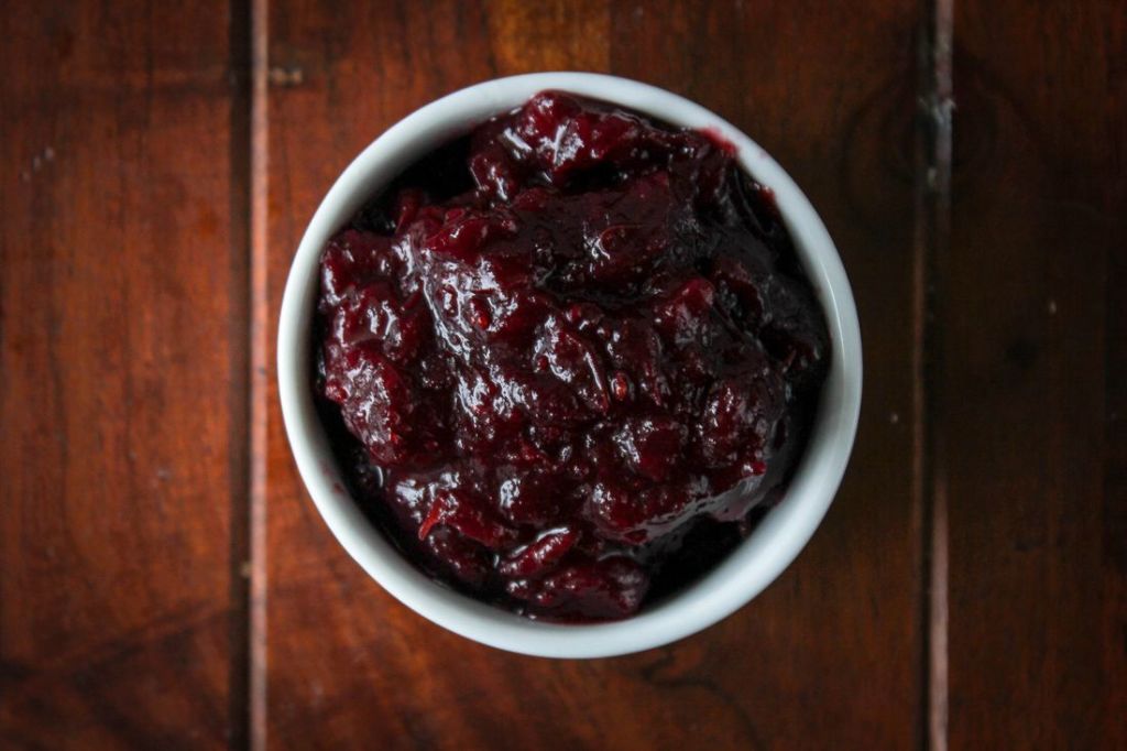 tn_slow cooker cranberry sauce above