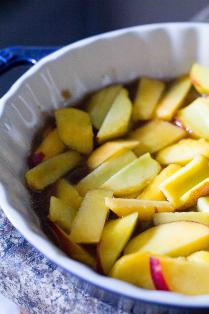 Summer Peach Upside Cake -- bakesinslippers.com