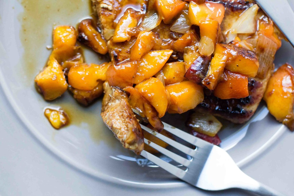 Brown Sugar Pork Chops with Peach Relish with fork close up* || bakesinslippers.com