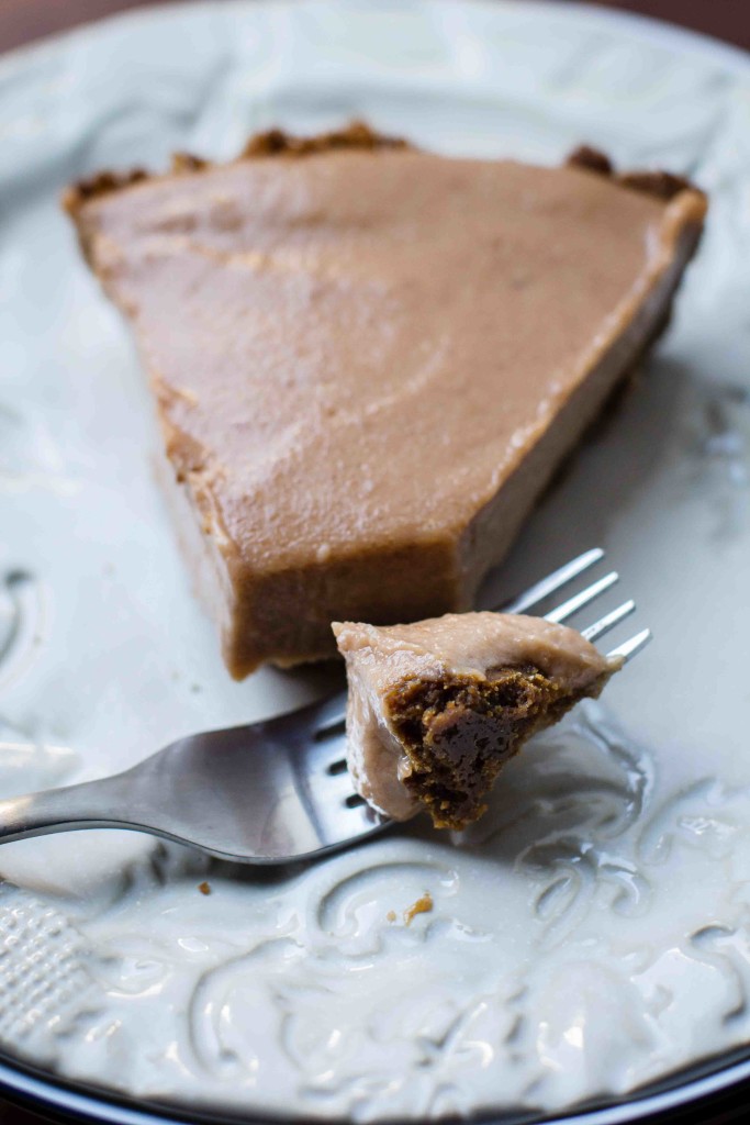 Apple Butter Pie fork || bakesinslippers.com