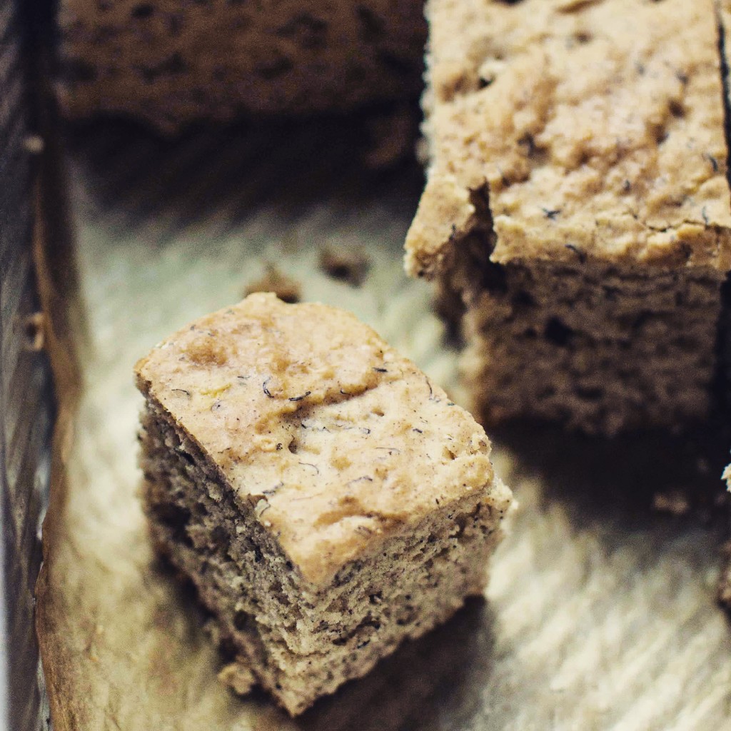 Banana Snack Cake crema