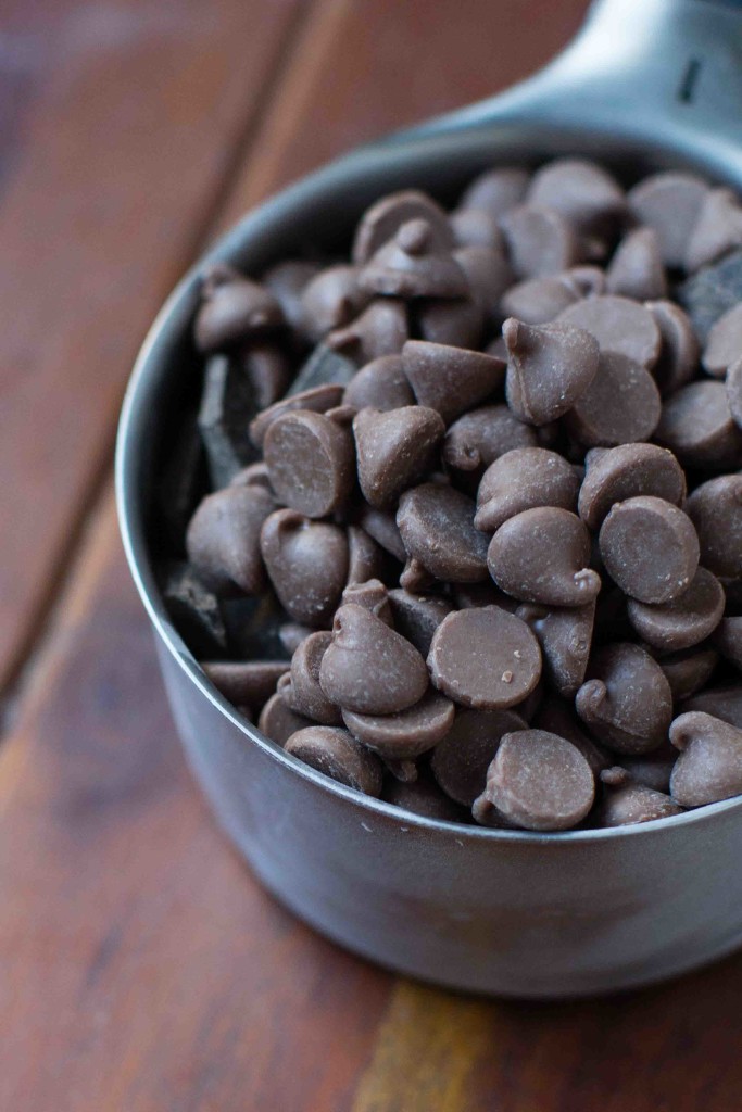 Chocolate Chips || bakesinslippers.com